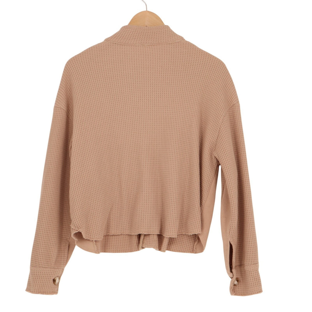 Womens Shacket Medium Beige Waffle Knit Stretch Raw Hem Detail Button Front