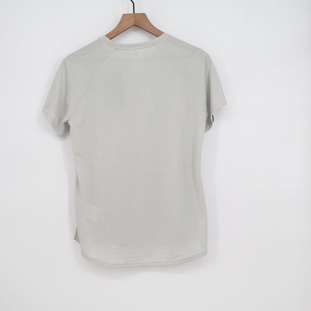 New Balance Mens Standard Performance Mesh Running Tee Grey Size M