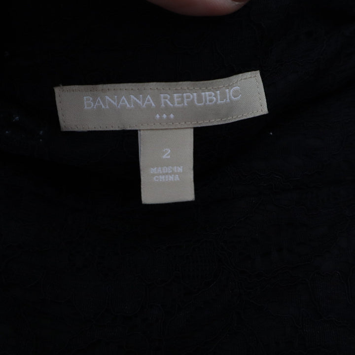 Banana Republic Black Floral Lace Pencil Skirt Scalloped Hem Size 2