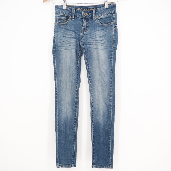Blue Asphalt Women's Skinny Jeans Medium Wash Blue Denim Size 0 Short
