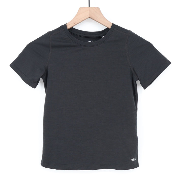 DSG Boys Movement Tee Pure Black Short Sleeve Athletic Shirt XS 6-7
