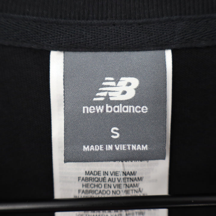New Balance Womens Oversized Cropped T-Shirt Black Embroidered Logo BK S