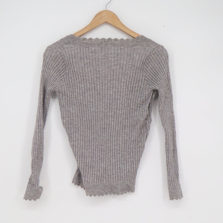 June & Ivy Gray Ribbed Scalloped Empire Waist Sweater Top XL