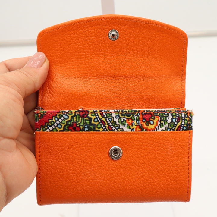 Tula Orange Pebbled Leather Trifold Wallet Paisley Interior Keychain Clip