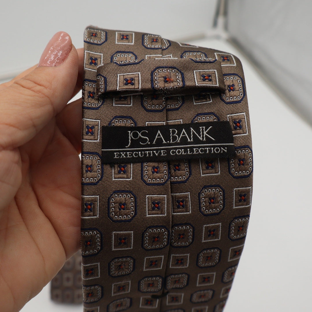 Jos A Bank Executive Collection Brown Silk Geometric Medallion Necktie