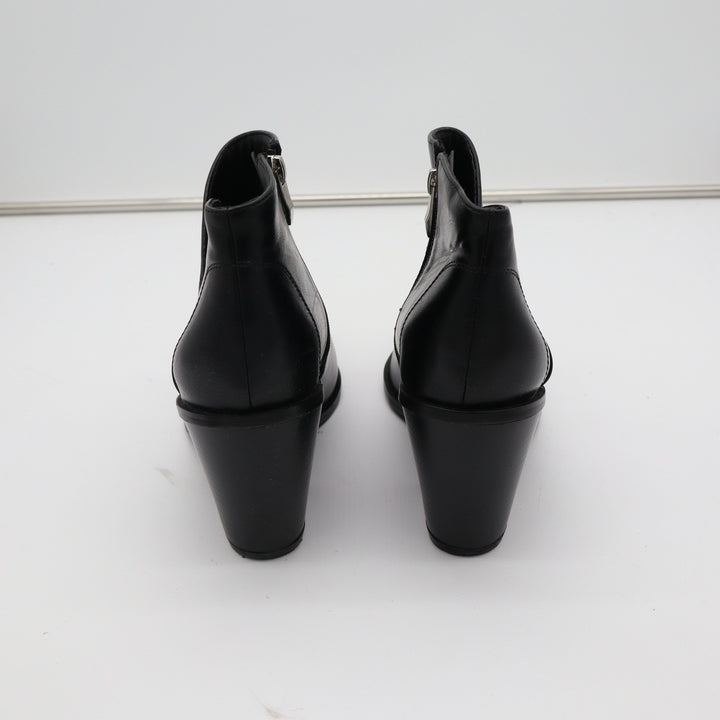 Womens Black Faux Leather Pointed Toe Block Heel Ankle Booties Side Zip Size 10