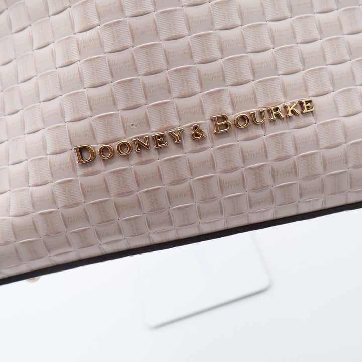 Dooney & Bourke Tote Bag Womens Medium Embossed Weave Cream Brown Leather Good