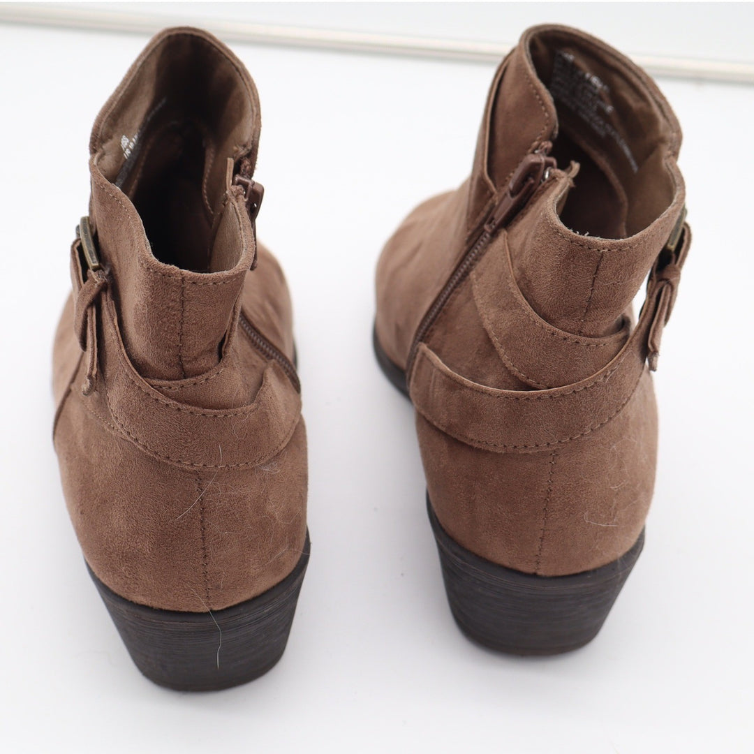 Voss Womens Brown Faux Suede Ankle Booties Side Zip Buckle Strap Size 10