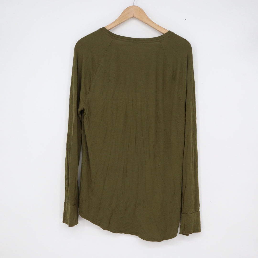 No Boundaries Forest Myrtle Olive Green Raglan Long Sleeve Top Large
