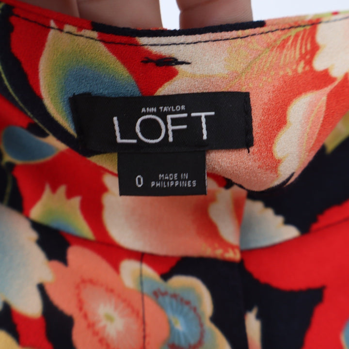 Ann Taylor LOFT Red Floral Wide Leg Cropped Pants Size 0 High Rise Flowy