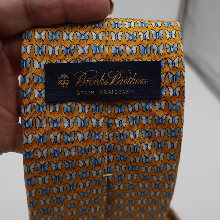 Brooks Brothers Mens Yellow Butterfly Silk Tie Stain Resistant Made in USA Italy