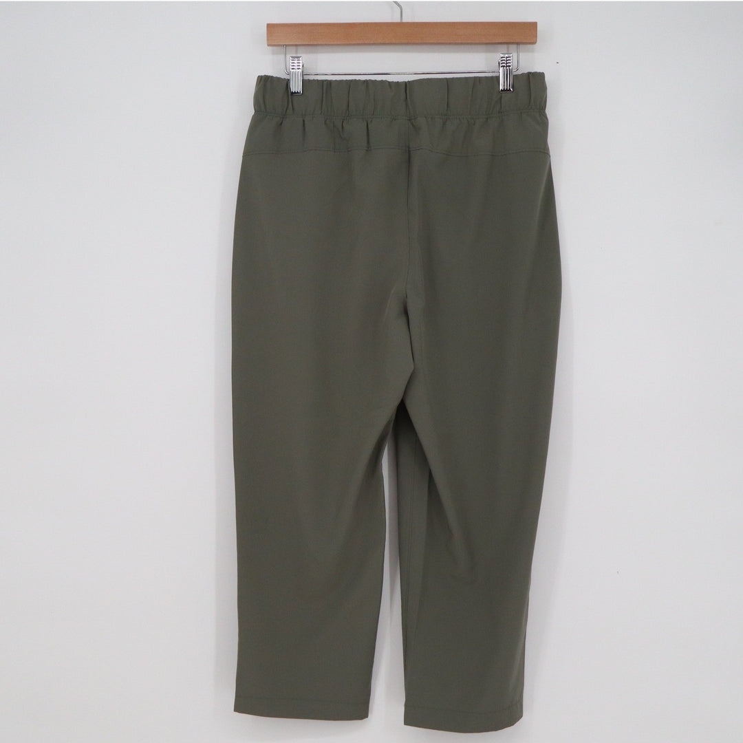 Velocity Lightstreme Easy Wind Capri Pants Olive Green Medium