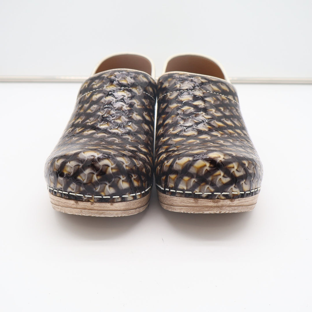 Sanita Danish Clogs Womens EU 38 Brown Black Patterned Slip On Round Toe Shoes