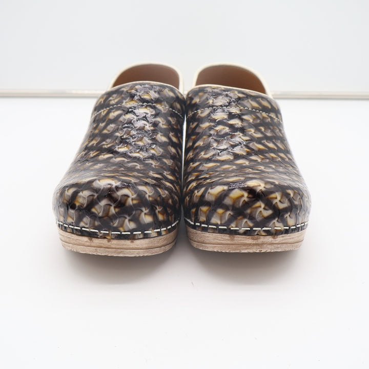 Sanita Danish Clogs Womens EU 38 Brown Black Patterned Slip On Round Toe Shoes