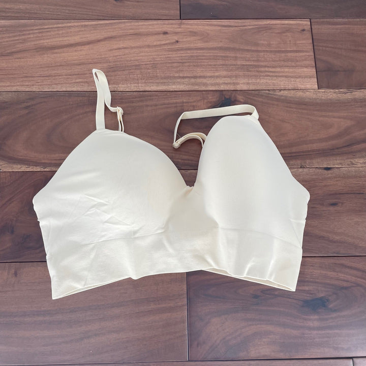 Truekind Everyday Throw on Wireless Bralette Bralette Beige Size L