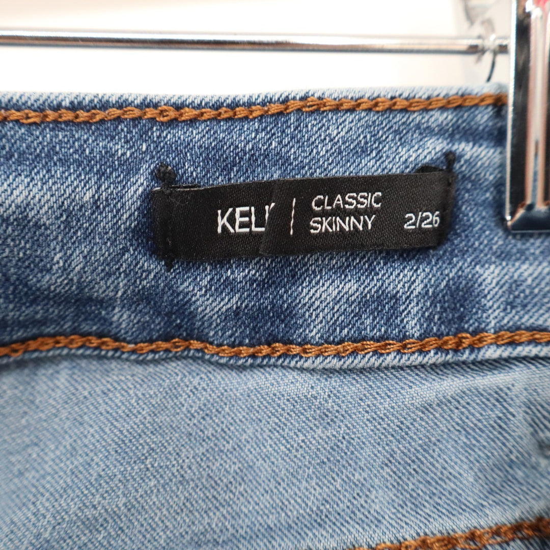 Tahari Kelly Classic Skinny Jeans Medium Wash Blue Denim Size 2/26 Stretch