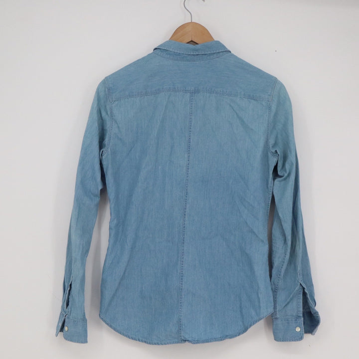 Uniqlo Womens Light Wash Denim Chambray Button Down Shirt Small Blue