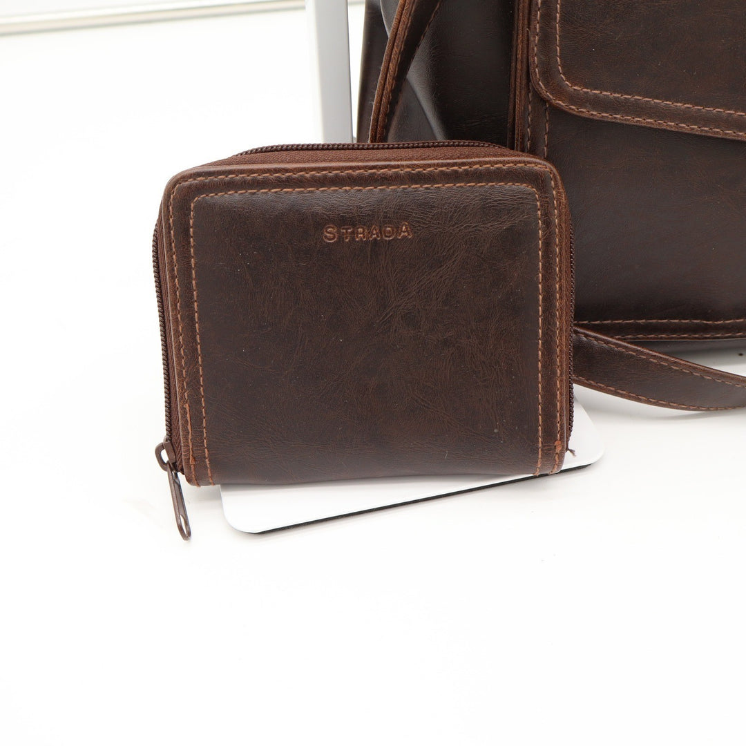 Strada Shoulder Bag Womens OS Brown Faux Leather Multi Pocket Wallet Excellent