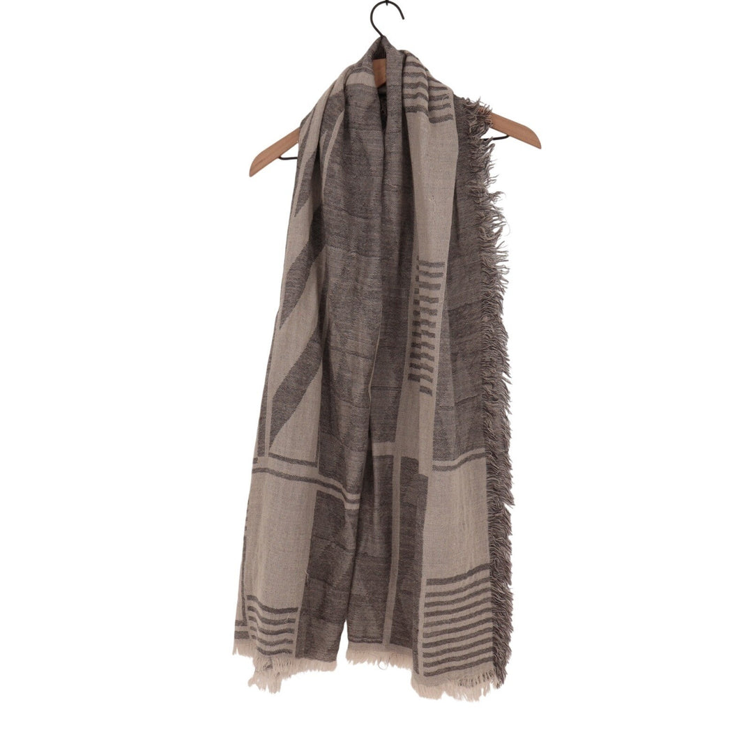 Scarf Womens Gray Beige Woven Knit Fringed Edges Cozy Winter Wear Neck Warmer