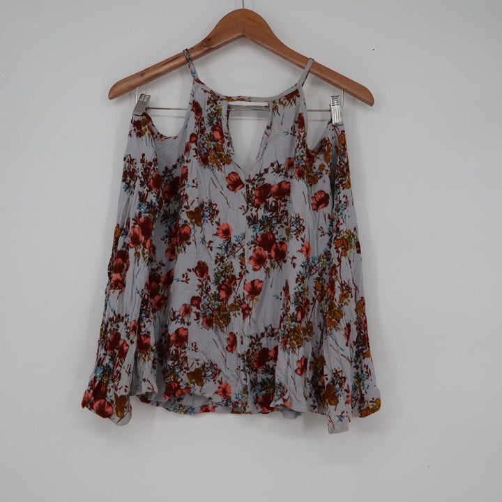 Floral Cold Shoulder Keyhole Blouse Grey Red Boho Rayon Top Size M