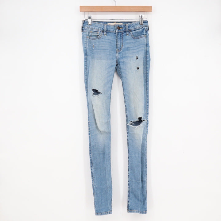 Hollister Low Rise Super Skinny Distressed Light Wash Jeans 00R