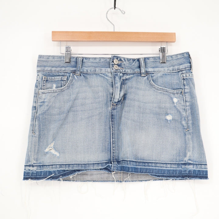 Old Navy Mini Skirt Womens 10 Blue Denim Distressed Cotton 5-Pockets Frayed Hem