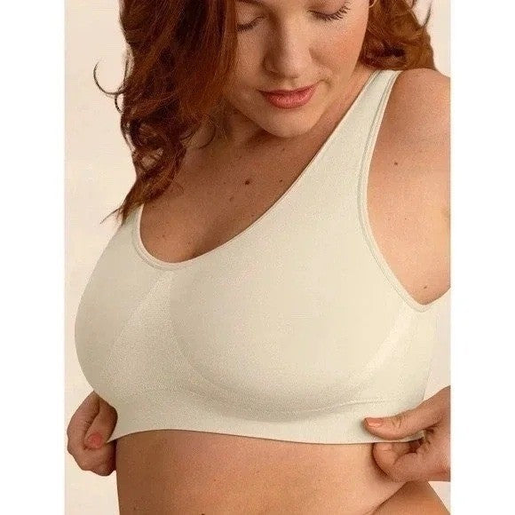 Shapermint Essentials Everyday Comfort Straps Wireless Shaping Bra Medium Beige