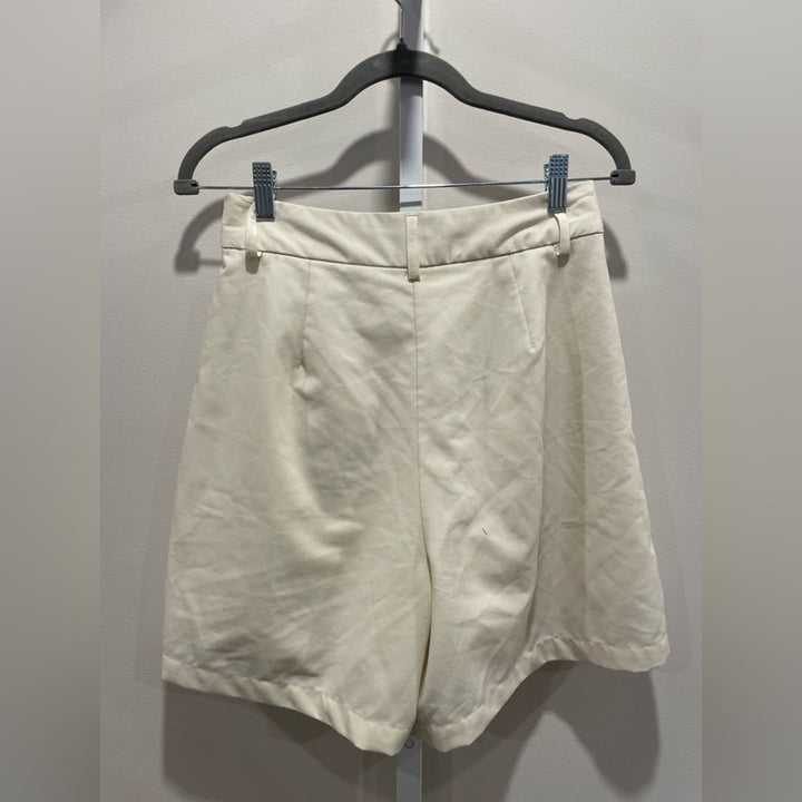 WeWoreWhat Trouser Shorts Size 6