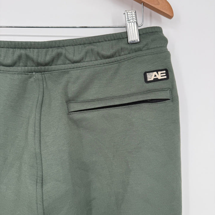 American Eagle Mens Medium Green Jogger Sweatpants Drawstring Casual Active