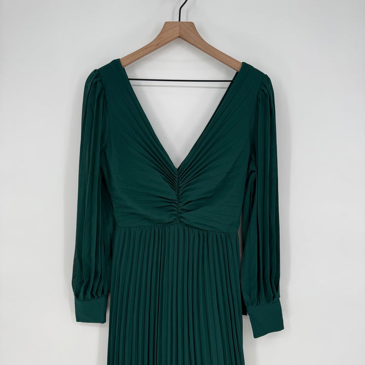 Lulus Sophisticated Grace Emerald Green Pleated Long Sleeve Maxi Dress Size S