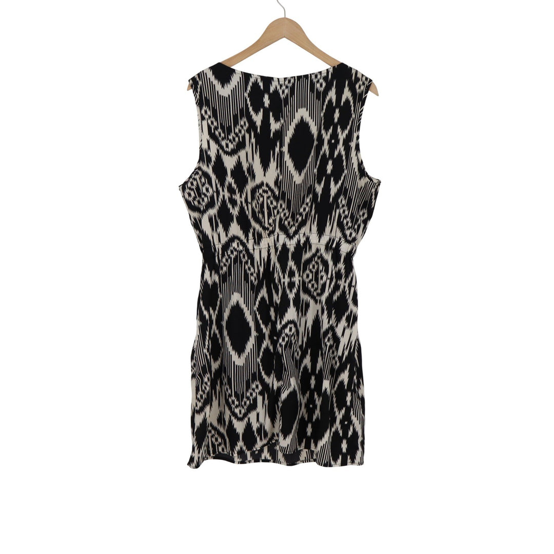 Speed Control New York XL Black White Ikat Geometric Sleeveless Zipper Dress