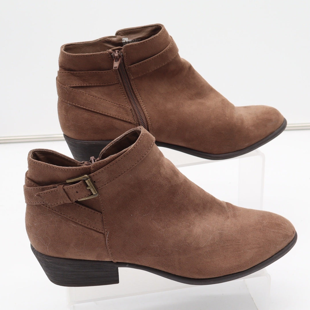 Voss Womens Brown Faux Suede Ankle Booties Side Zip Buckle Strap Size 10