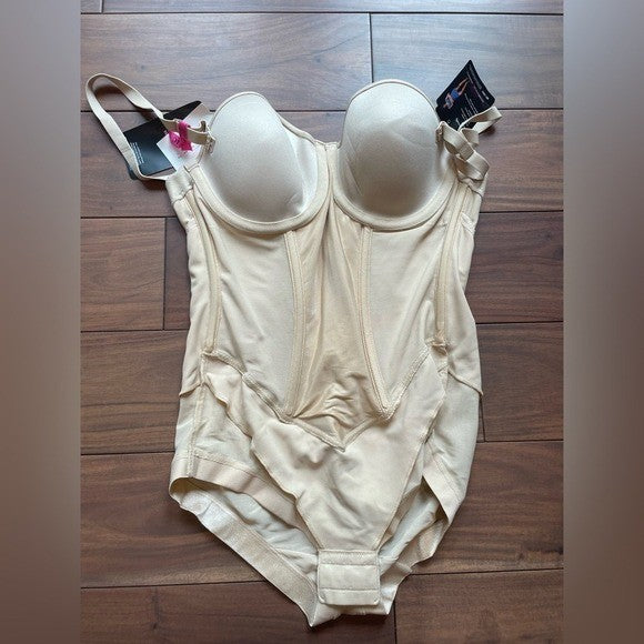 Maidenform Ultra-Firm Convertible Body Shaper With Underwire Bra Size 38D