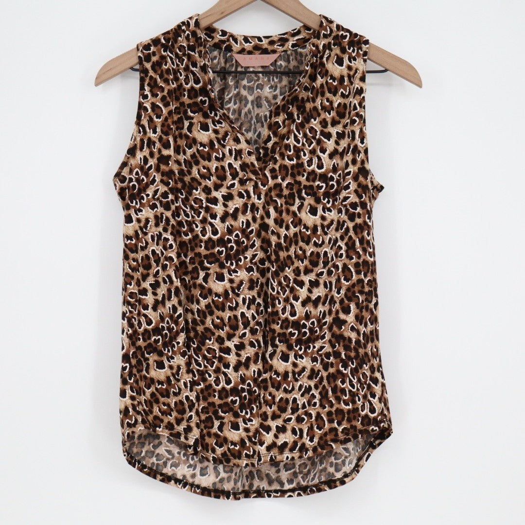 Amana Tank Top Womens Medium Brown Stretch Leopard Print Split Neck Round Hem