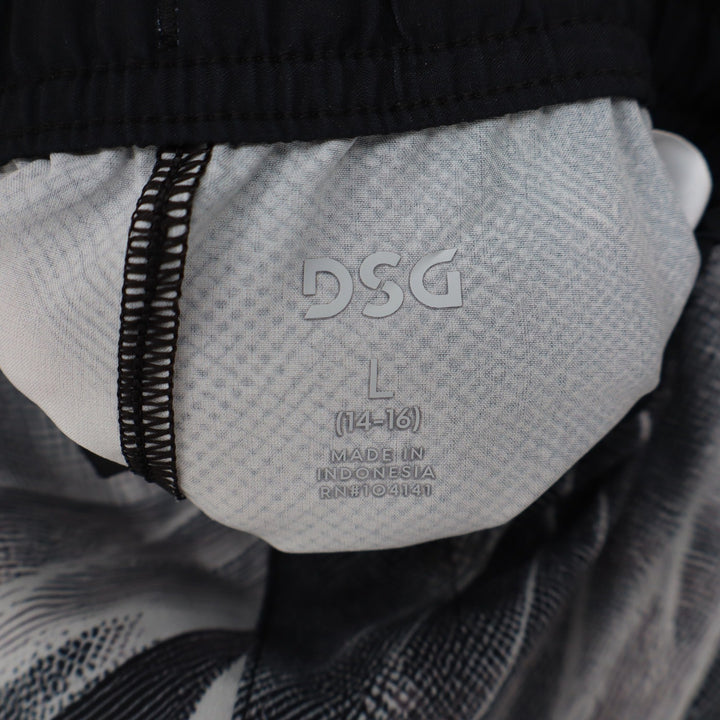 DSG Boys Agility Short Print Pure White AI Formation Size L 14-16 NWT
