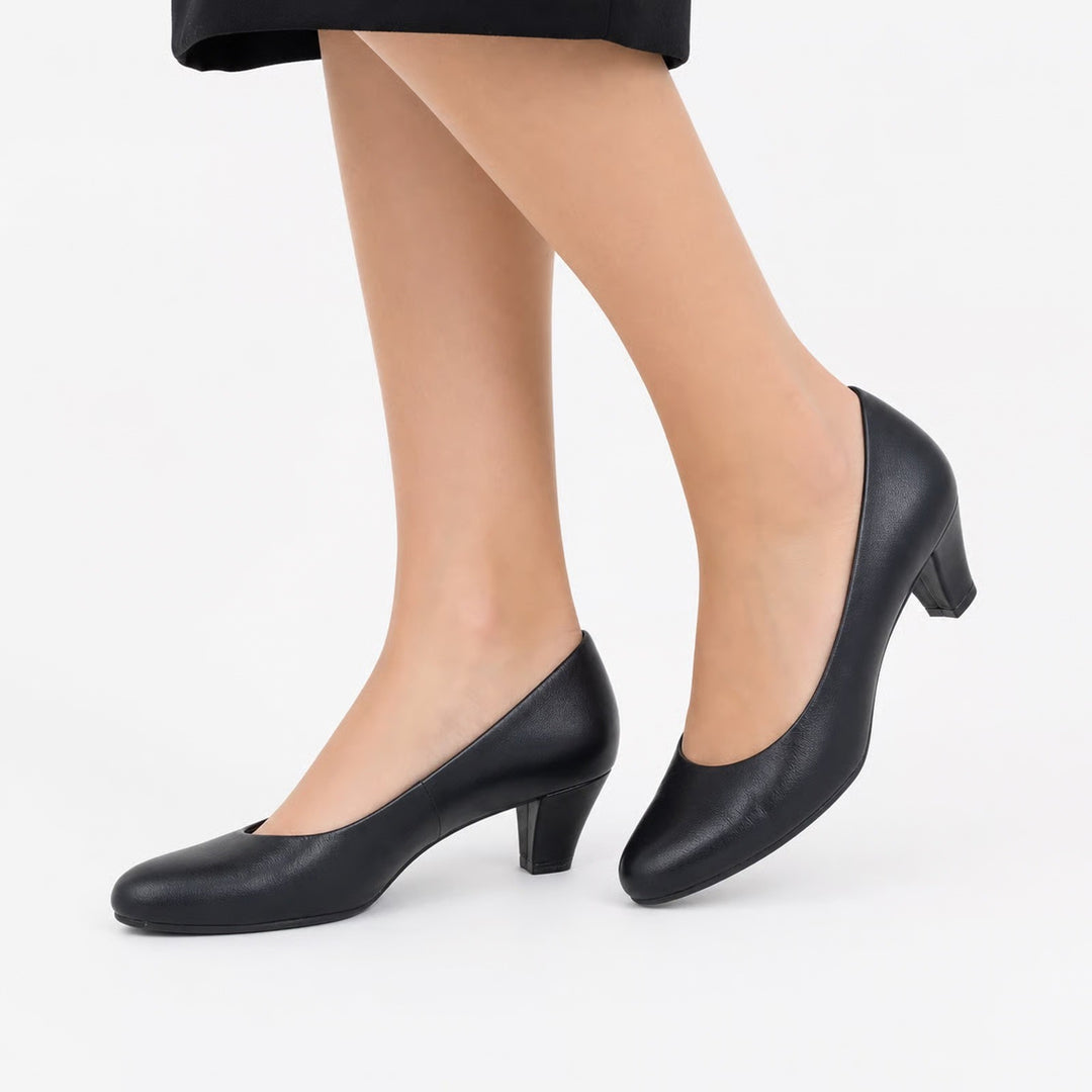 Aerosoles Shore Thing Navy Leather Pumps Heels Heel Rest Size 8M