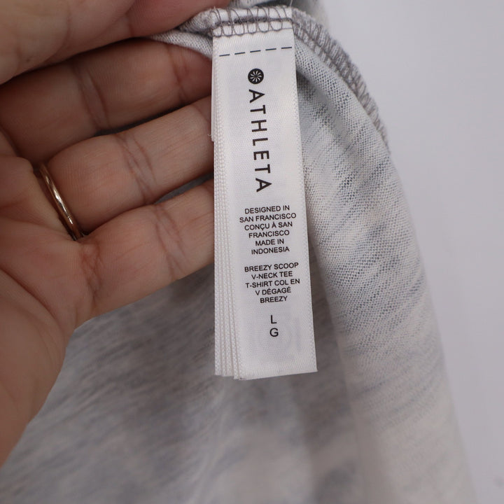 Athleta Breezy Scoop V-Neck Tee Grey White Abstract Marble Print Large