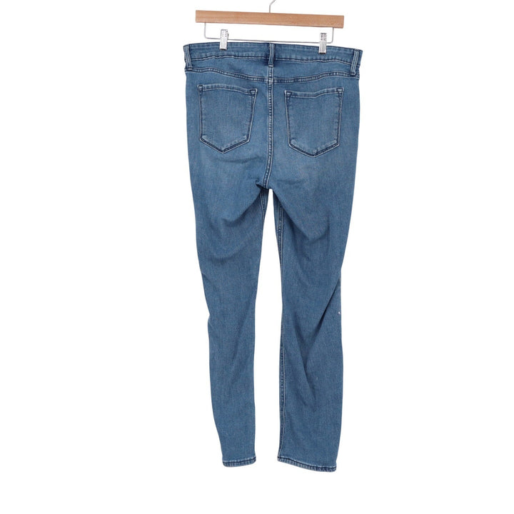 Old Navy Wow Straight High-Rise Jeans Medium Wash Blue Denim Size 14 Stretch