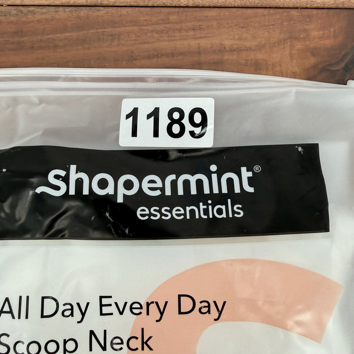 Shapermint Essentials All Day Every Day Scoop Neck Cami White L G