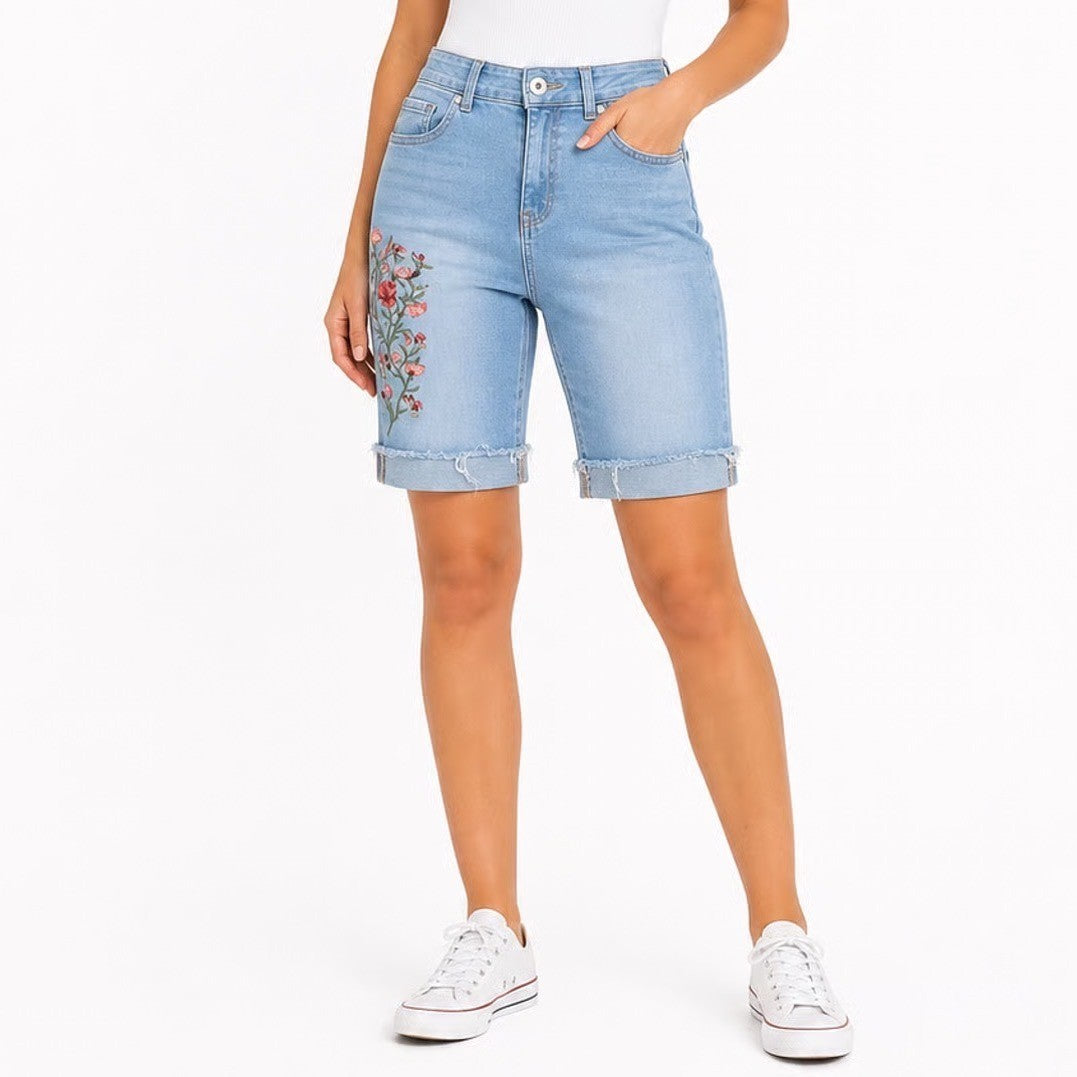 Sandper Petite Embroidered Floral Denim Bermuda Shorts Light Wash Blue 4P