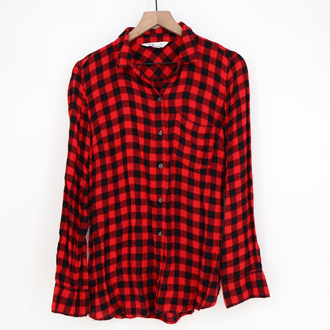 Old Navy The Classic Shirt Womens Medium Red Black Buffalo Plaid Rayon Button Up