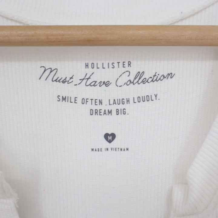 Hollister Must Have Collection Cream Ribbed Henley Lettuce Edge Baby Tee Medium