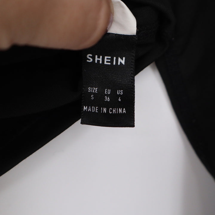 SHEIN Black Long Sleeve Athletic Crop Top Side Pocket Crew Neck Small