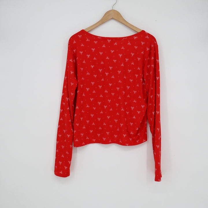 Colsie Red White Bow Print V-Neck Long Sleeve Pajama Top Large Cropped Lounge L