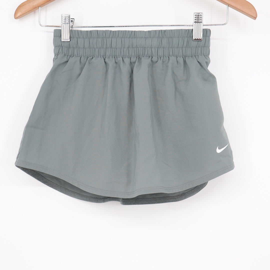 Nike One Dri-FIT Womens Athletic Skort Gray Loose Fit Built-in Shorts Small