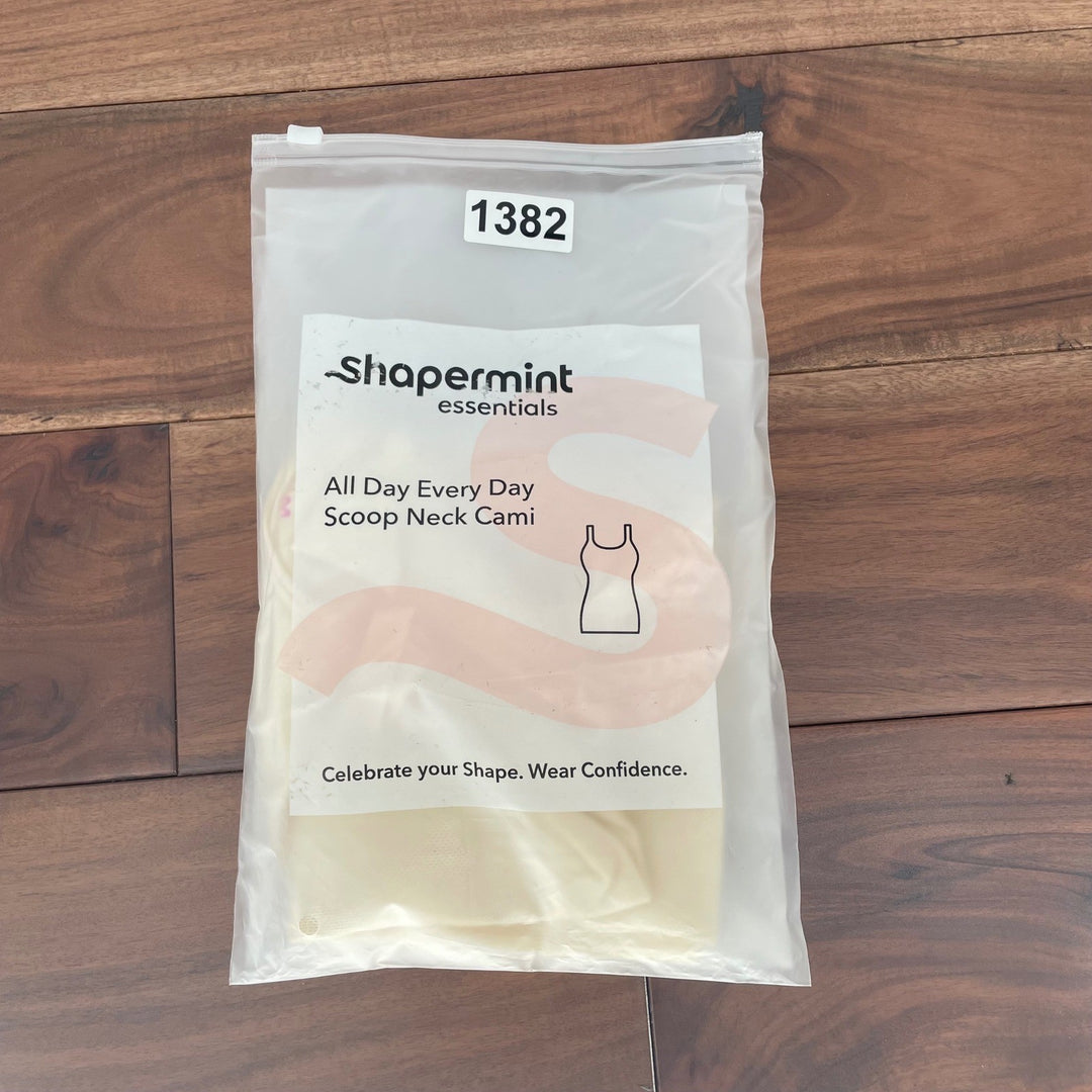 Shapermint Essentials All Day Every Day Scoop Neck Cami Beige Size M