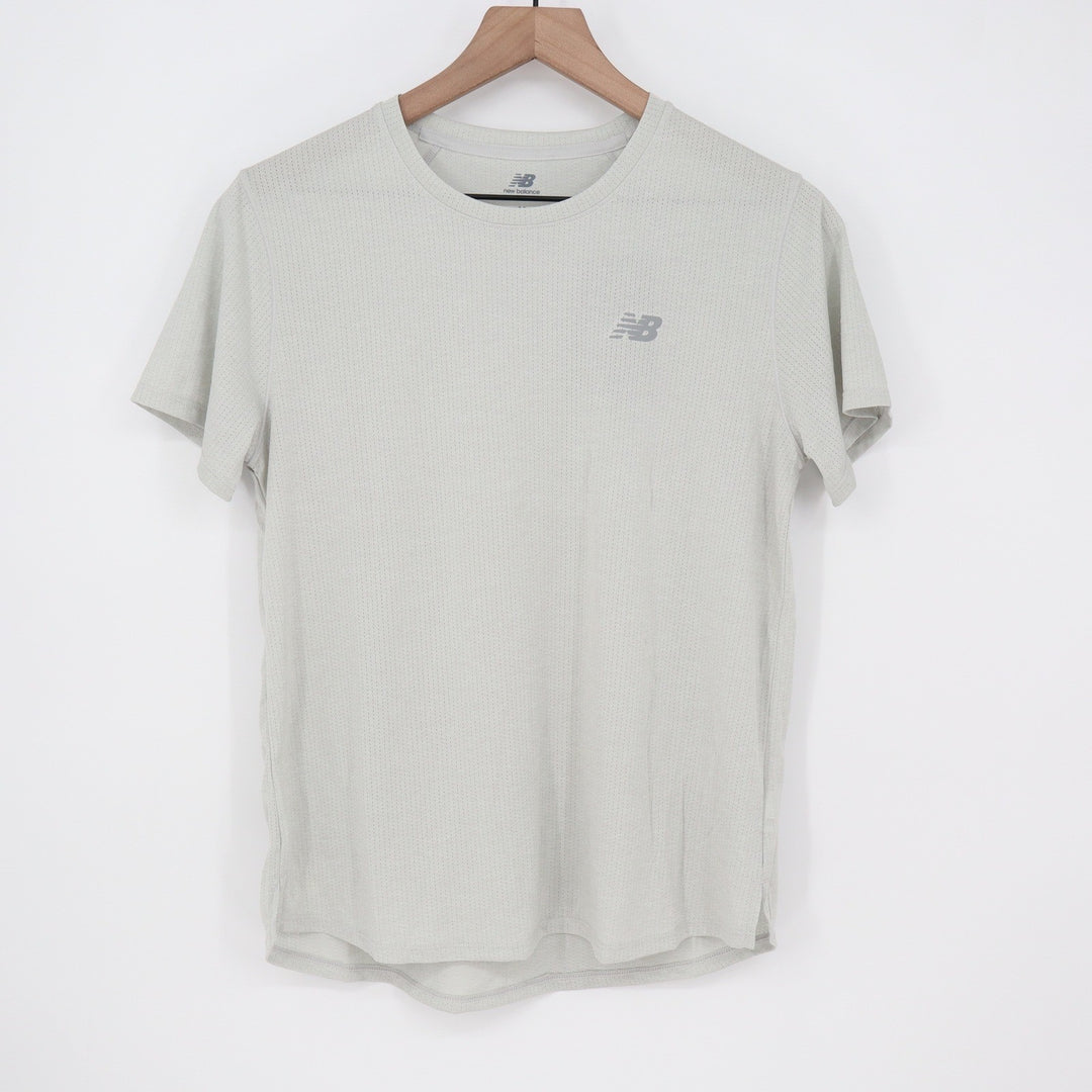 New Balance Mens Short Sleeve Perforated Mesh Athletic T-Shirt Grey Size M
