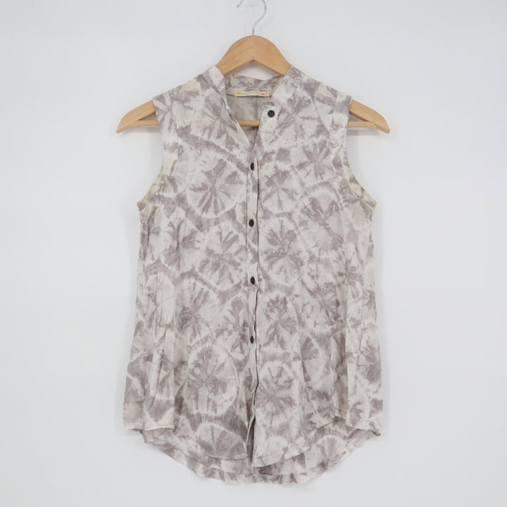 Alternative Blouse Top Womens XS Gray Tie Dye Button Front Sleeveless Back Slit