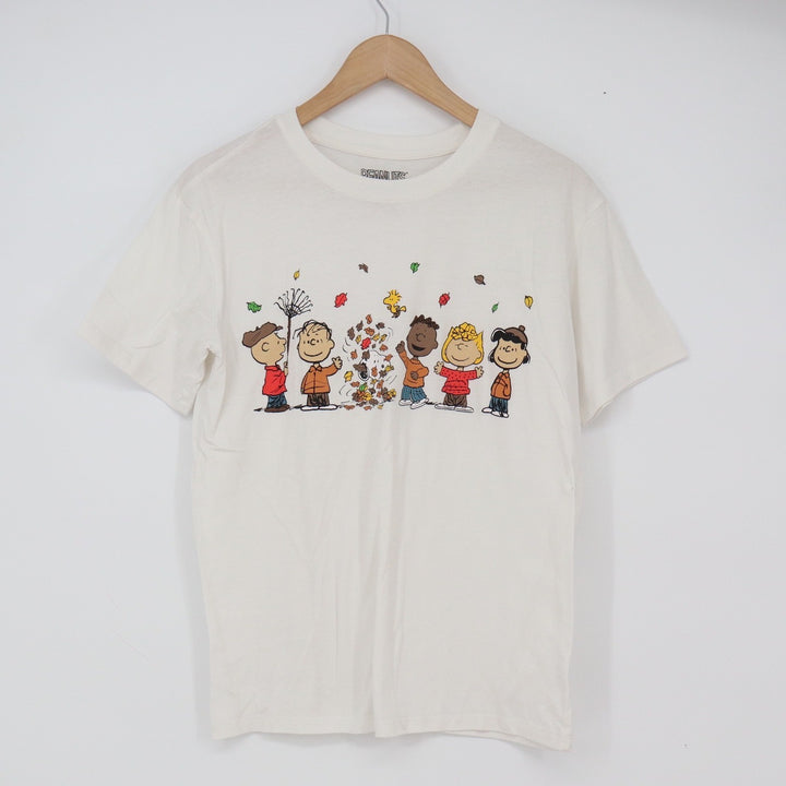Peanuts T-Shirt Womens S Freeze Graphic Fall Leaves Off-White Snoopy Excellent
