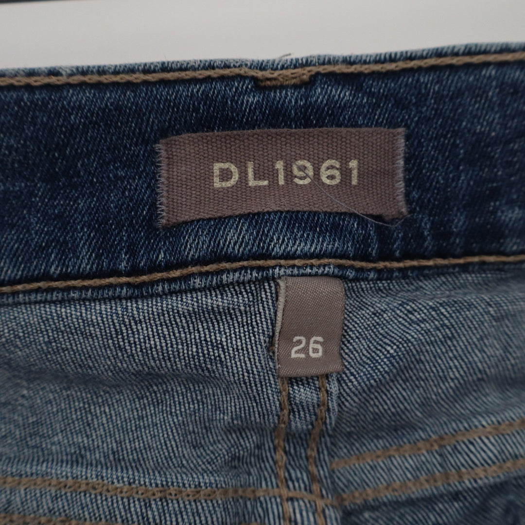DL1961 Mara Straight Leg Mid Rise Raw Hem Blue Jeans Size 26 DL Performance
